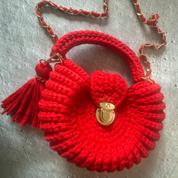 Oreo-Inspired Crochet Bag (Red)